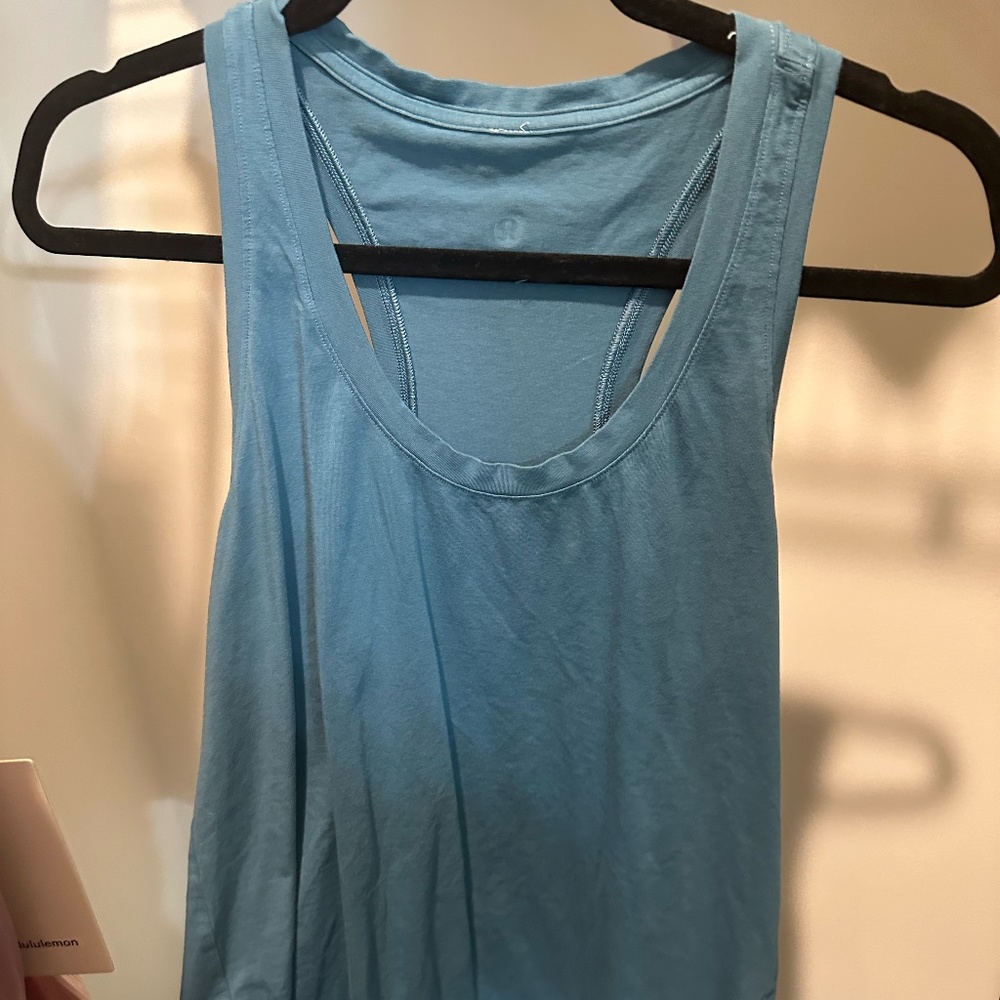 BLUE LULULEMON TANK